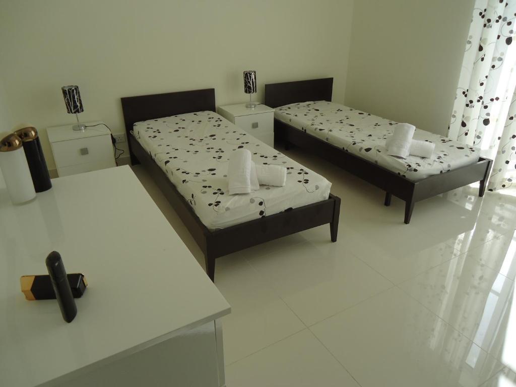 Shamrock Flats Διαμέρισμα Mellieħa Δωμάτιο φωτογραφία